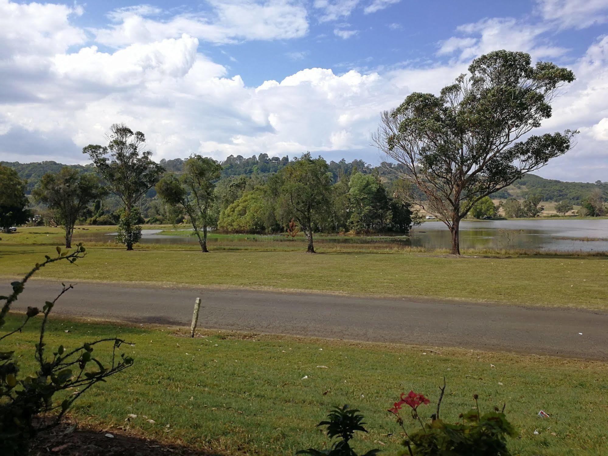 Lakeside Lodge Motel Lismore Exteriör bild